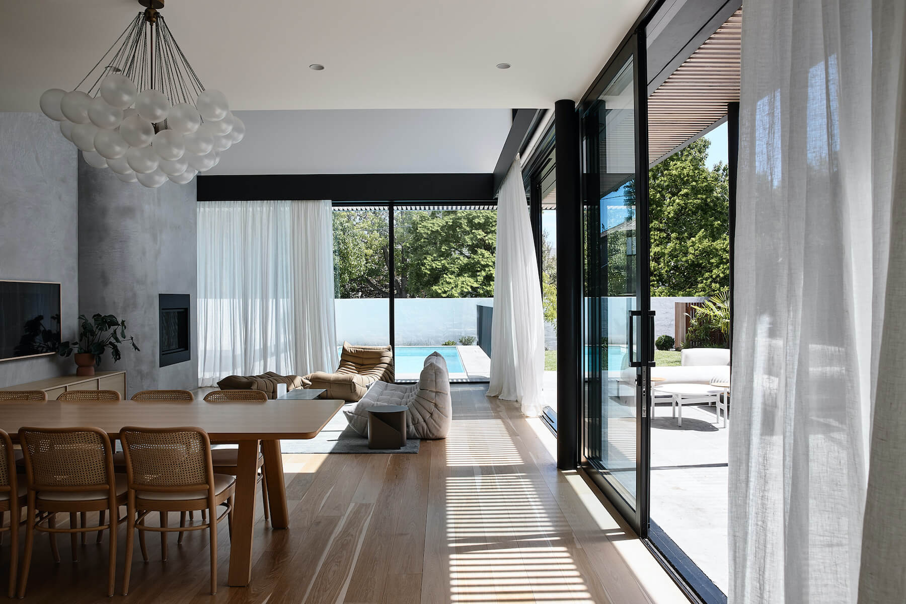 07-brighton-8-residence-by-InForm